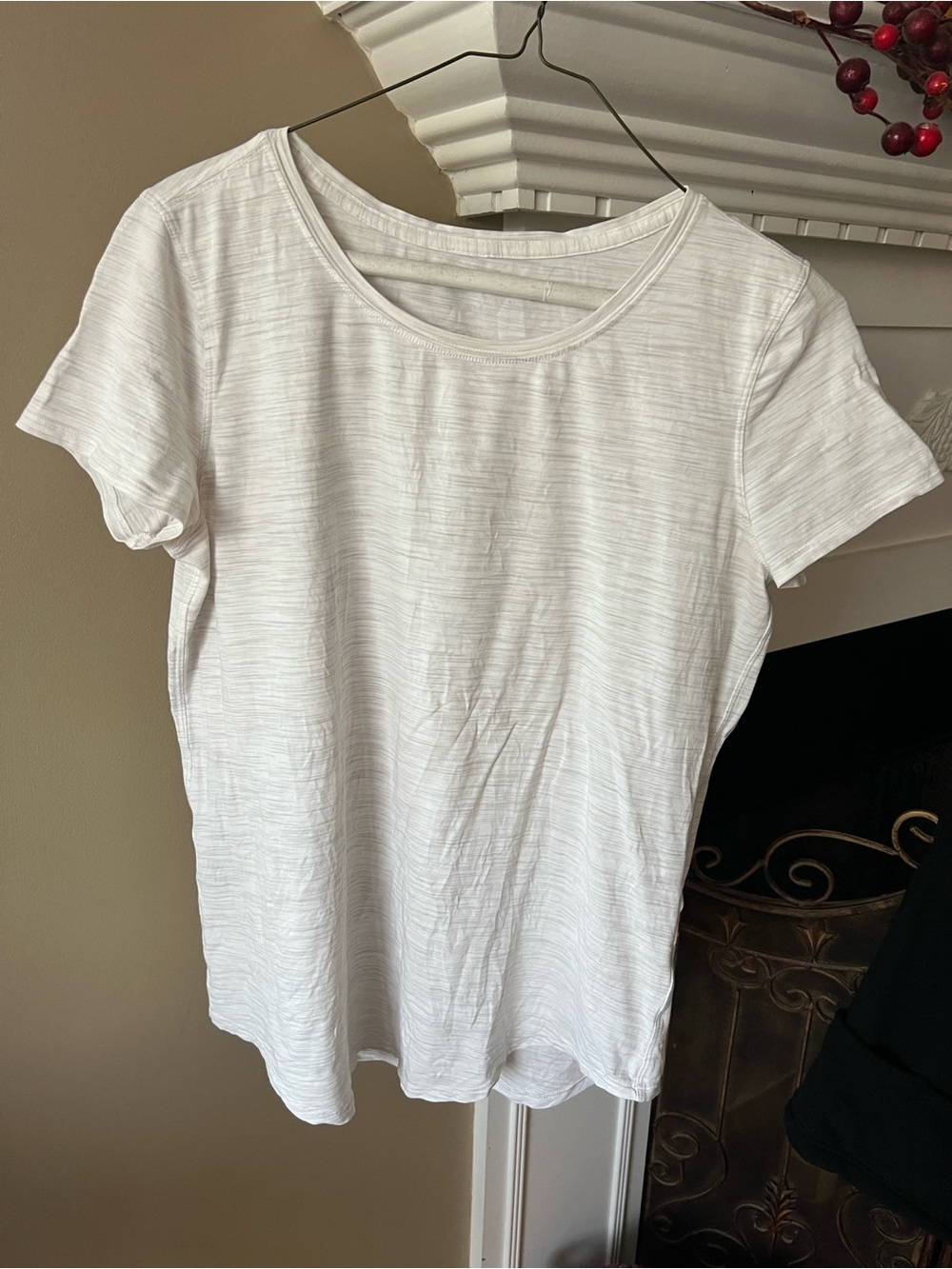 Lululemon Love Crew Heathered Gray Women’s Short Sleeve Size 10